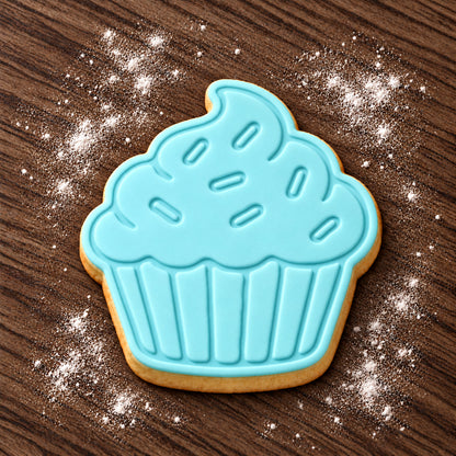 Cupcake decorated fondant cookie