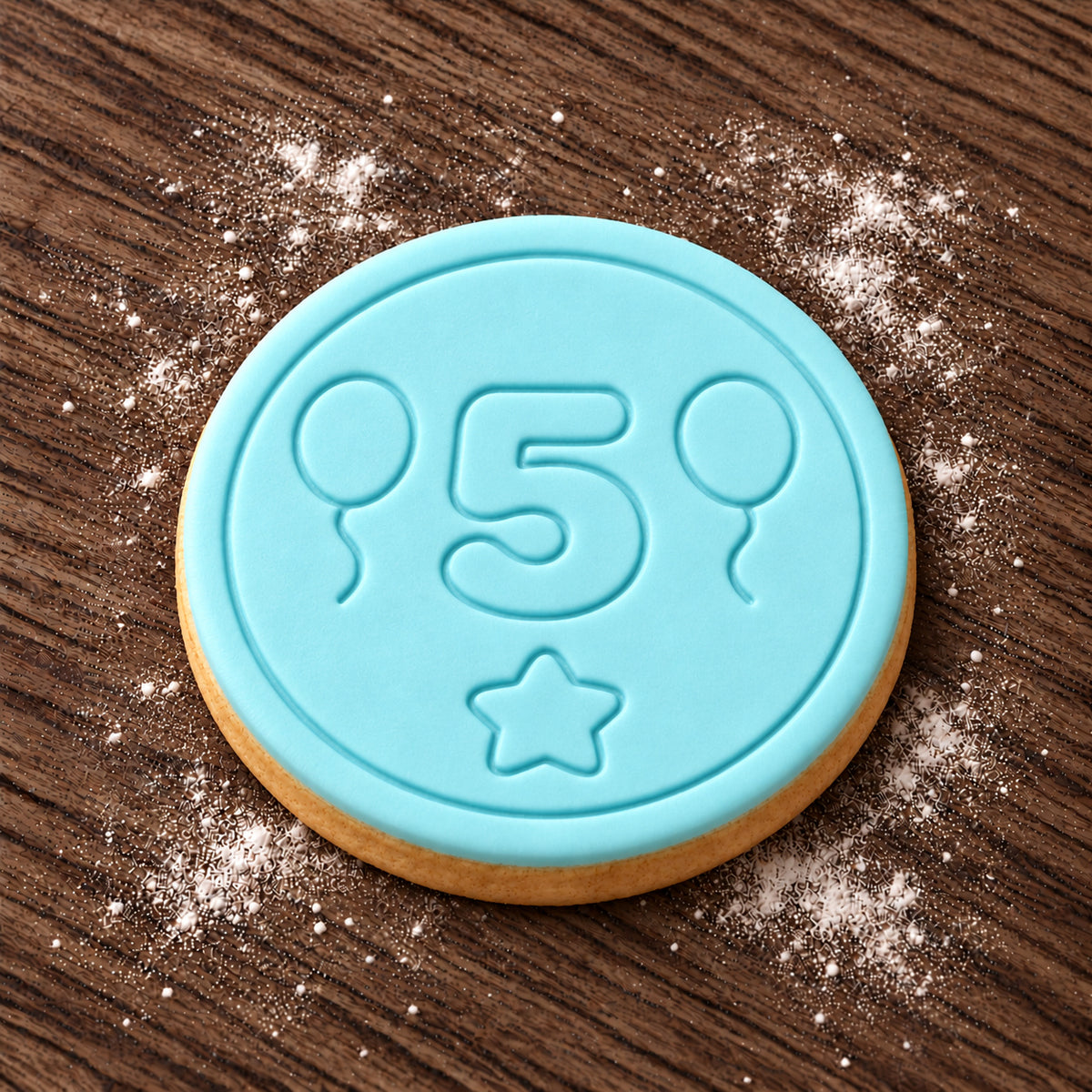 Number 5 decorated fondant cookie