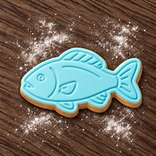 Fish decorated fondant cookie
