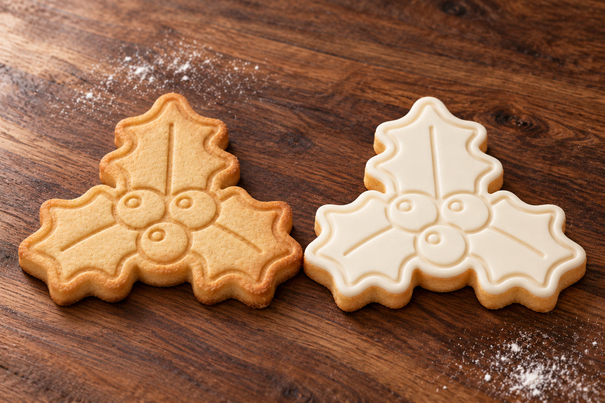 Holly Leaves and Berries plain and white fondant cookie examples