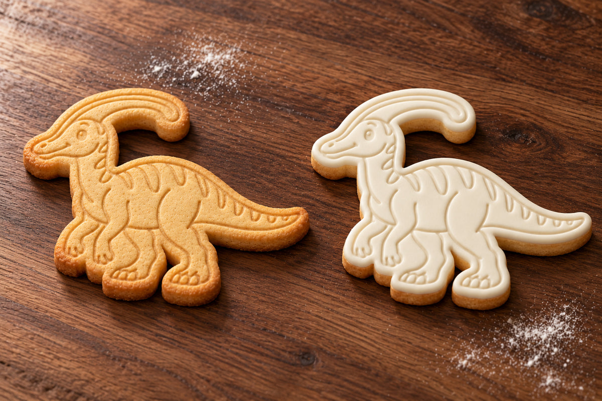 Parasaurolophus plain and white fondant cookie examples