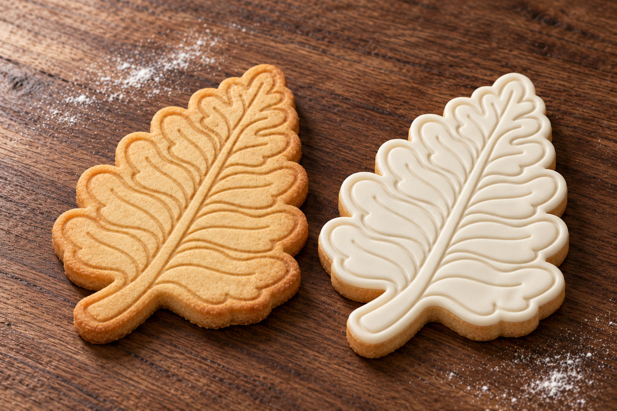 Prehistoric Fern plain and white fondant cookie examples