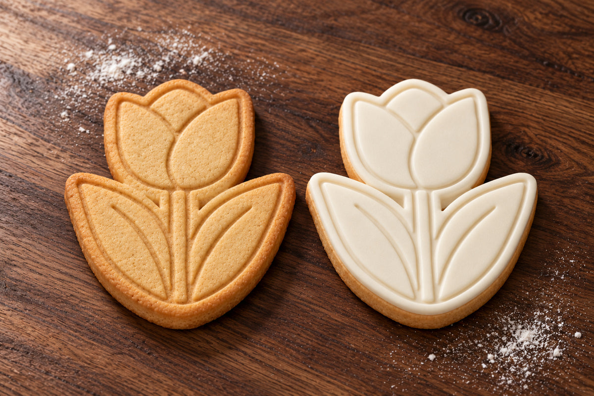 Tulip plain and white fondant cookie examples