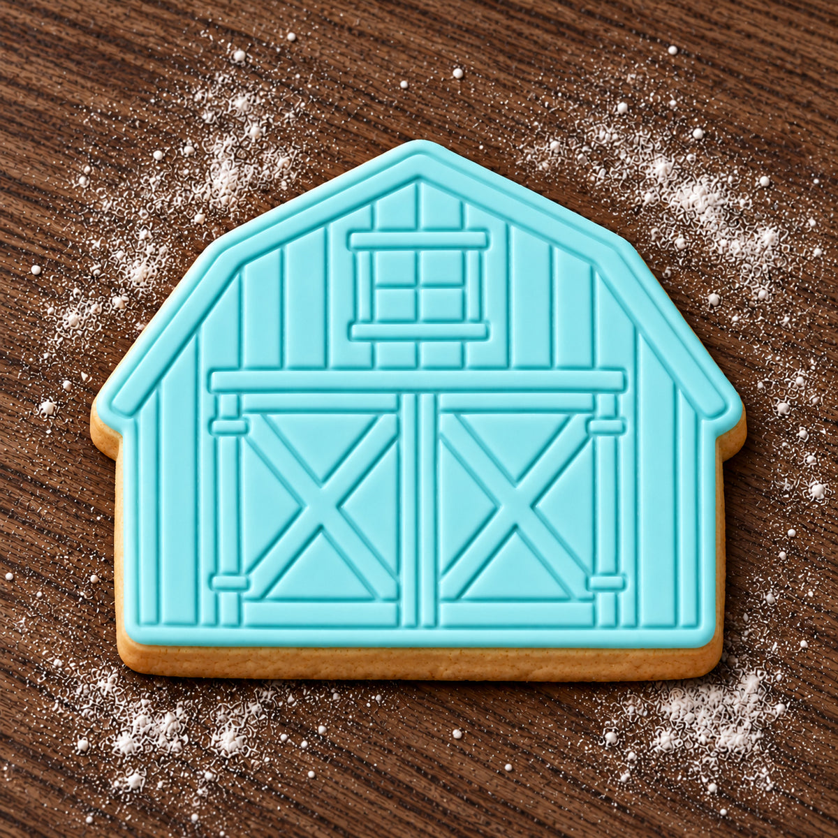 Barn decorated fondant cookie