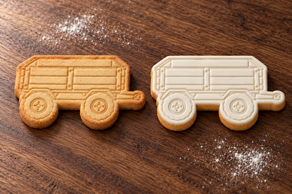 Trailer plain and white fondant cookie examples