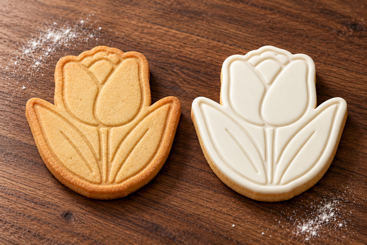 Tulip plain and white fondant cookie examples