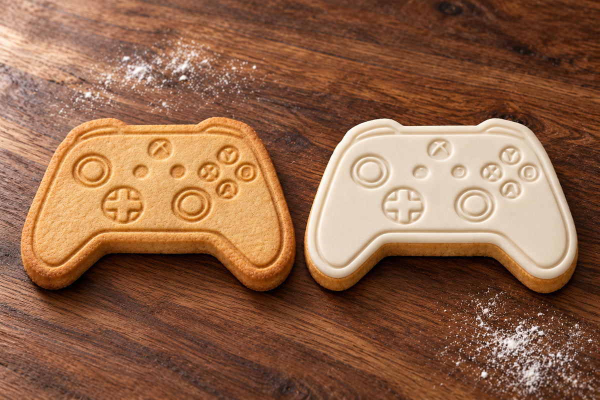 Xbox Controller plain and white fondant cookie examples