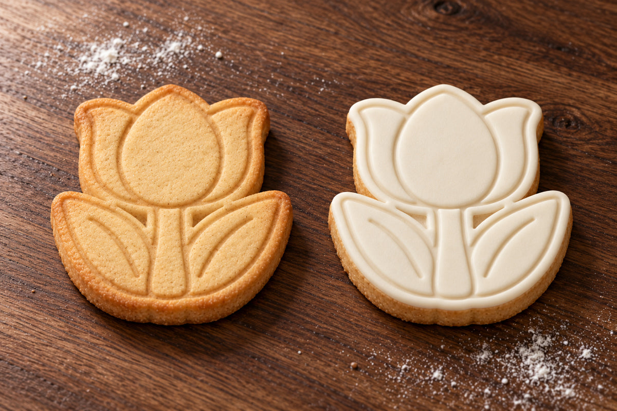 Tulip plain and white fondant cookie examples