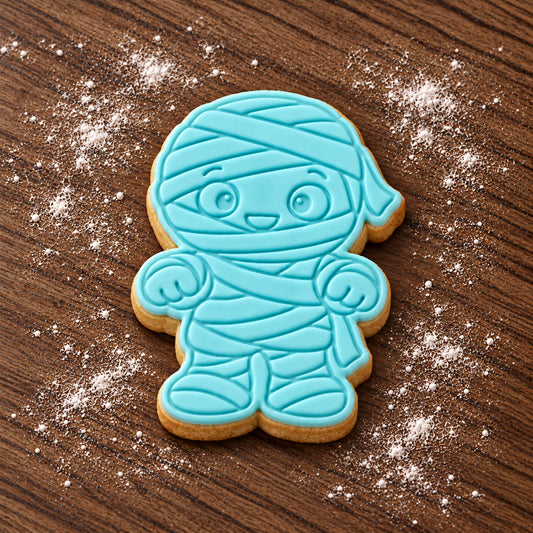 Mummy decorated fondant cookie