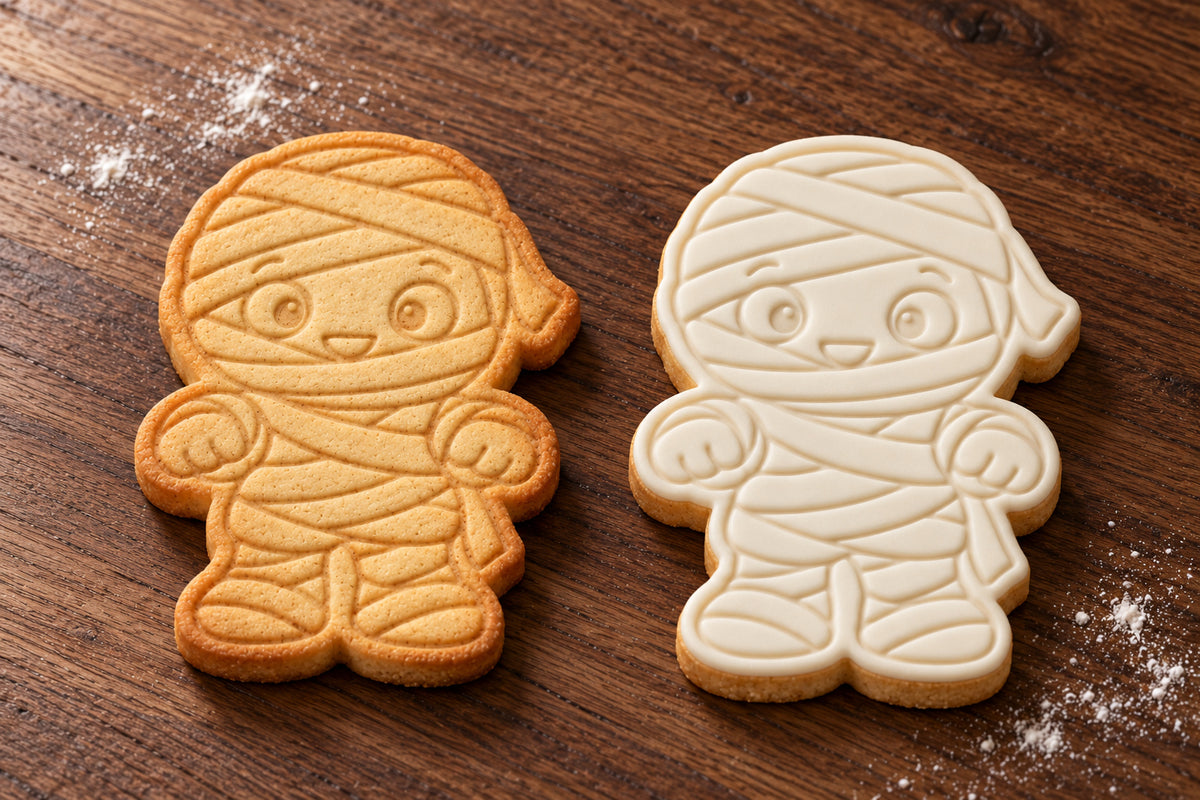 Mummy plain and white fondant cookie examples