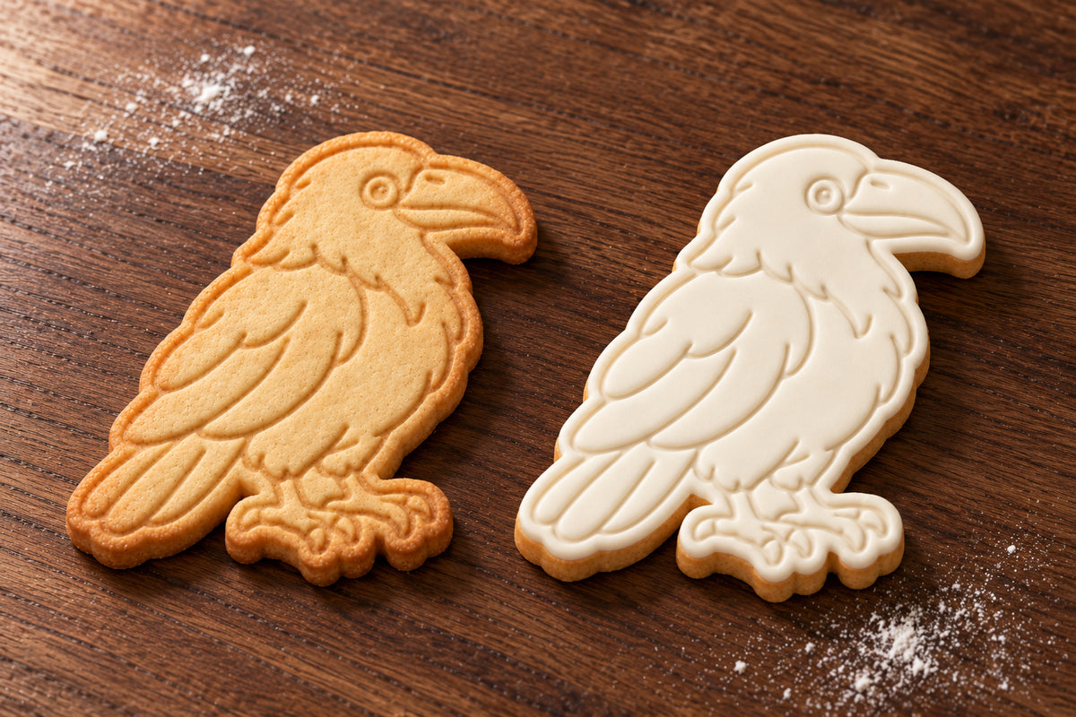 Raven plain and white fondant cookie examples