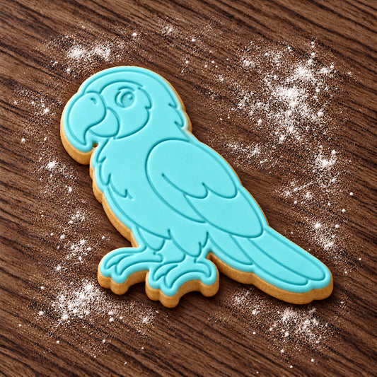 Macaw decorated fondant cookie