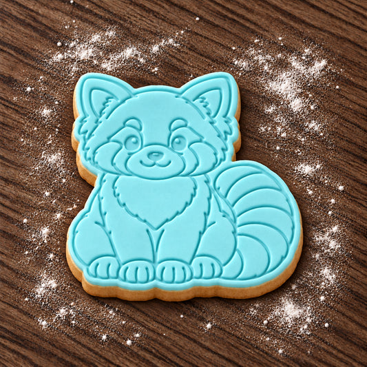 Red Panda decorated fondant cookie