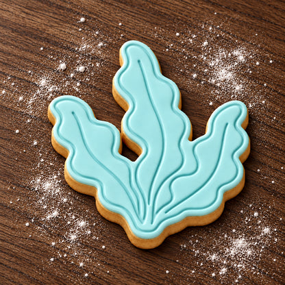 Seaweed decorated fondant cookie