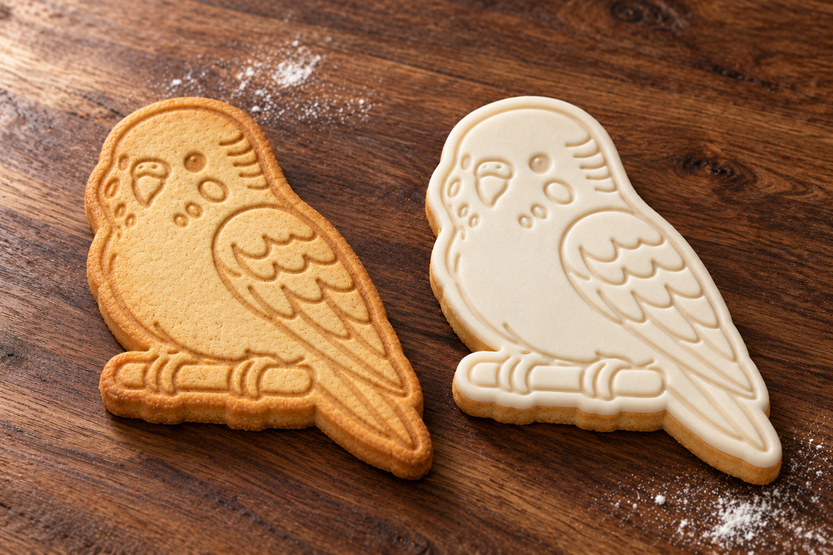 Budgie plain and white fondant cookie examples