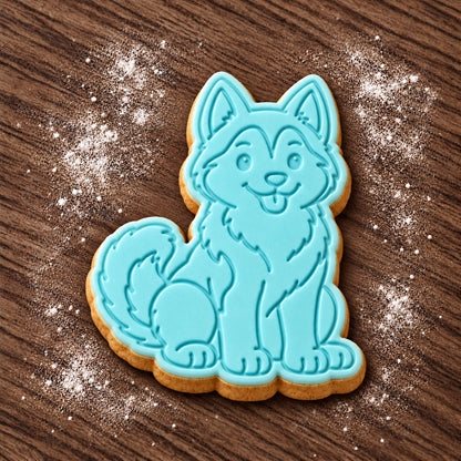 Husky decorated fondant cookie