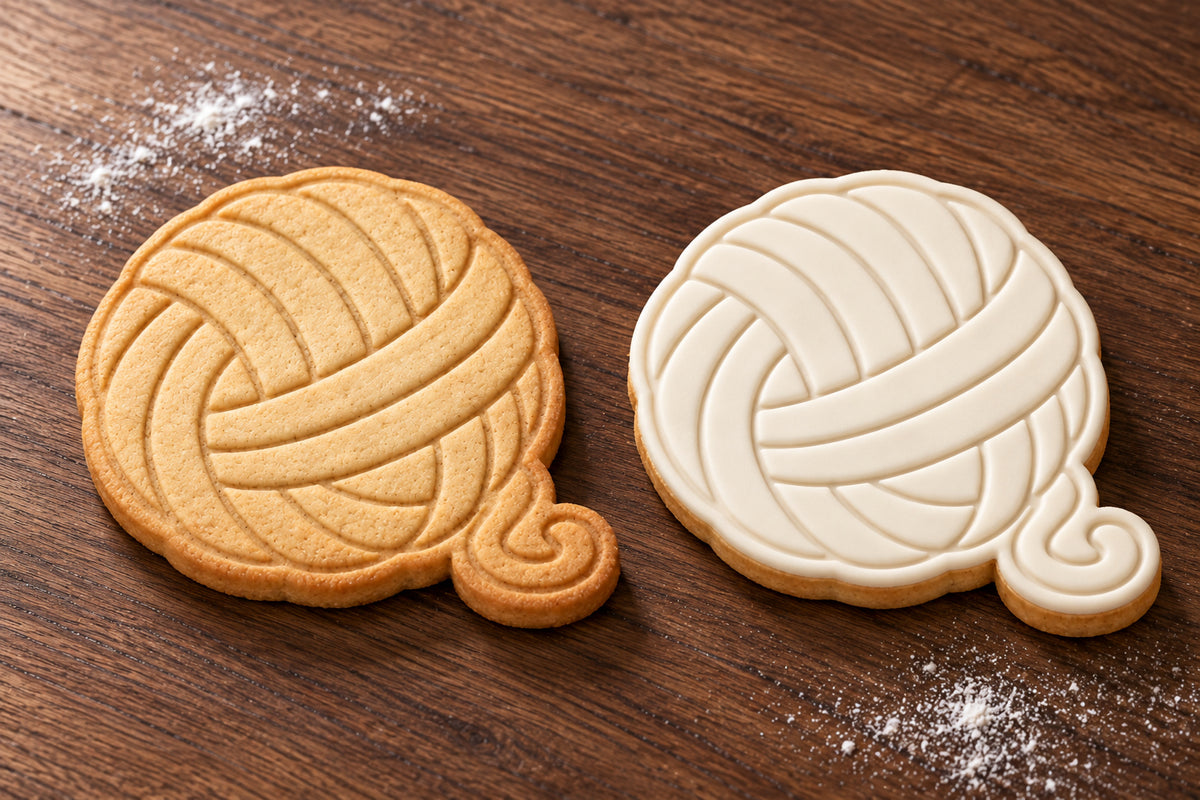 Yarn Ball plain and white fondant cookie examples