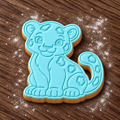 Leopard decorated fondant cookie