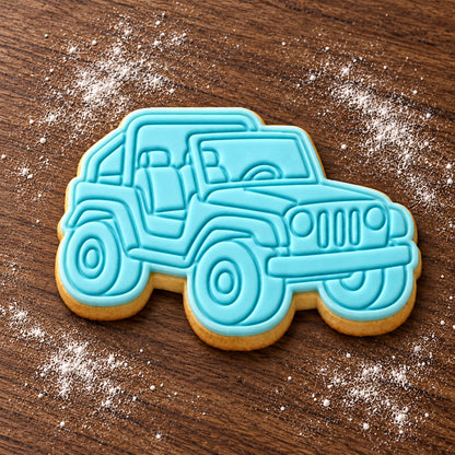 Safari Jeep decorated fondant cookie