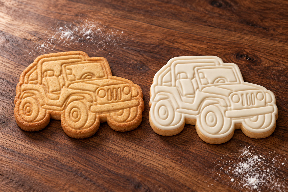 Safari Jeep plain and white fondant cookie examples