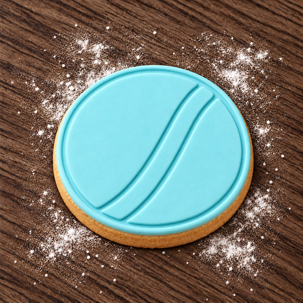 Cricket Ball decorated fondant cookie