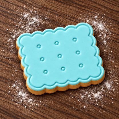 Biscuit decorated fondant cookie
