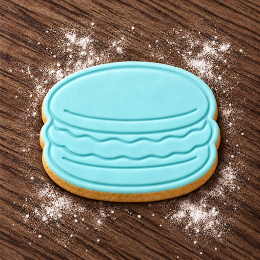 Macaron decorated fondant cookie
