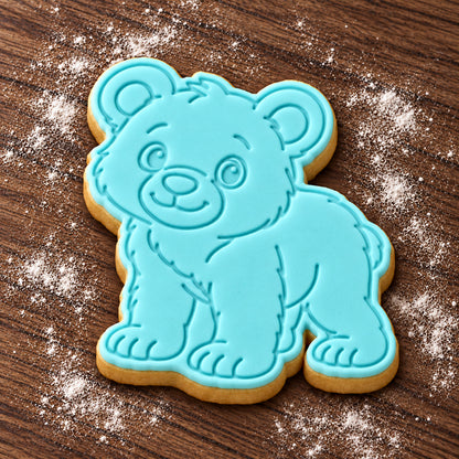 Bear Cub decorated fondant cookie