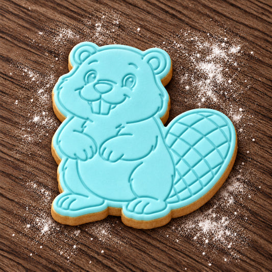Beaver decorated fondant cookie